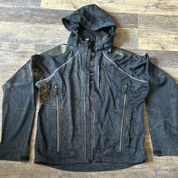 Showers Pass reflective waterproof jacket size large - Picture 3 of 14